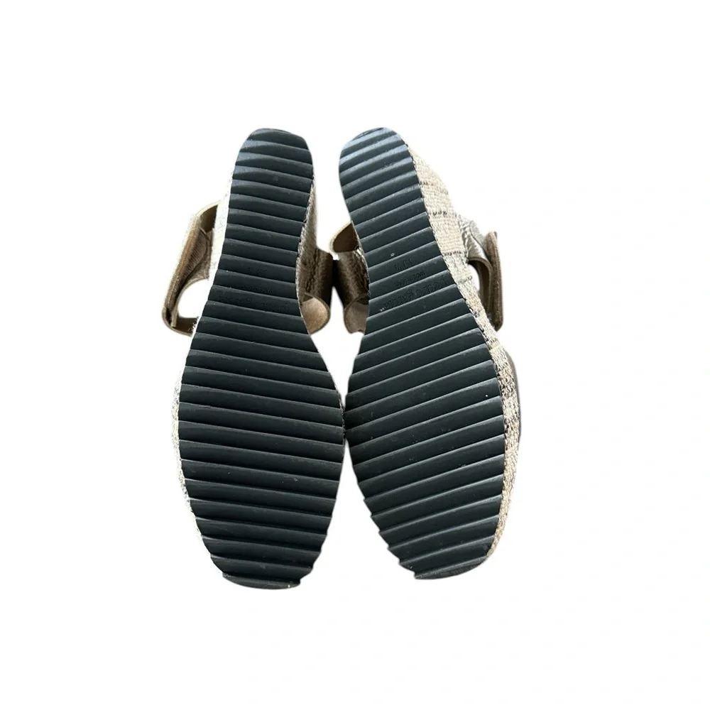 Pedro Garcia Fama Metallic Leather Wedges  With Jute Wrapped Platform Size 39.5